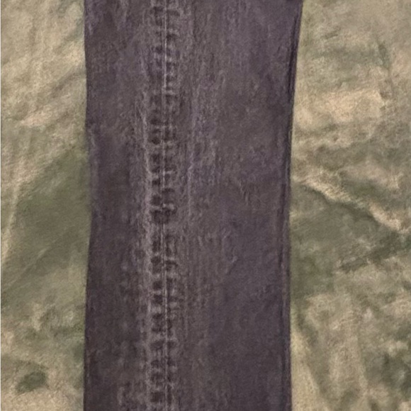 Abercrombie & Fitch Men's Straight Jeans - Dark Wash, Size 28W x 30L (4350) - Picture 9 of 11